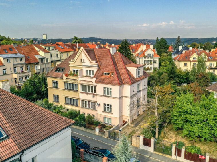 Lukáš-Nágl-ukázka-realizované-zakázky-Prodej-bytu-na-Hanspaulce-3+1-Praha-Dejvice-01