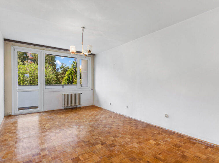 Lukáš-Nágl-ukázka-realizované-zakázky-Prodej-3+1-DV-Liberec-ulice-Žitná-01